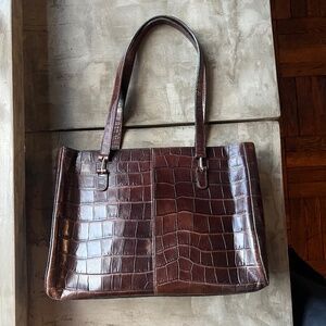 Ann Taylor leather shoulder bag